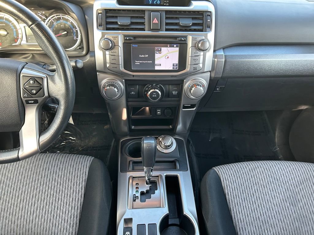 Used 2015 Toyota 4Runner SR5 image 12
