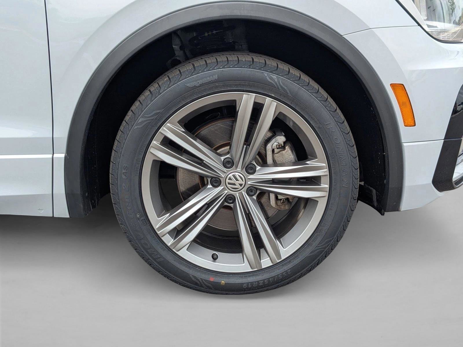Used 2019 Volkswagen Tiguan SEL R-Line AWD/4WD image 22