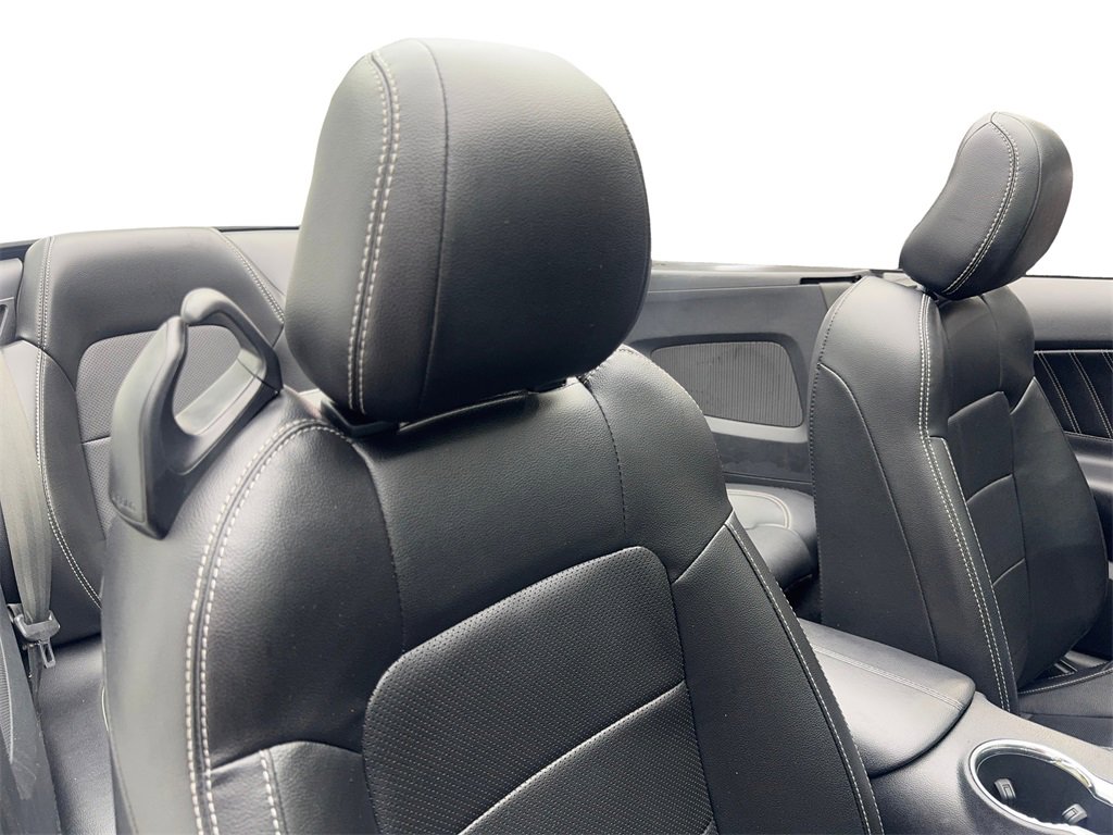 Used 2022 Ford Mustang Premium image 45