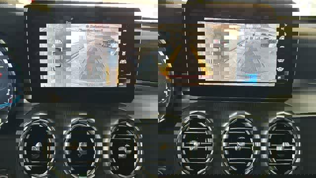 Used 2022 Mercedes-Benz GLC 300 image 19