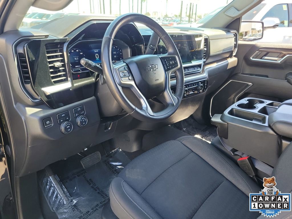 Used 2022 Chevrolet Silverado 1500 RST AWD/4WD image 16