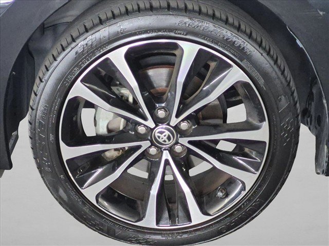 Used 2017 Toyota Corolla SE w/ Carpet Mat Package (TMS) FWD image 24