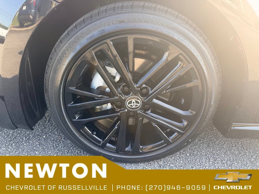 Used 2026 Toyota Camry SE FWD image 30