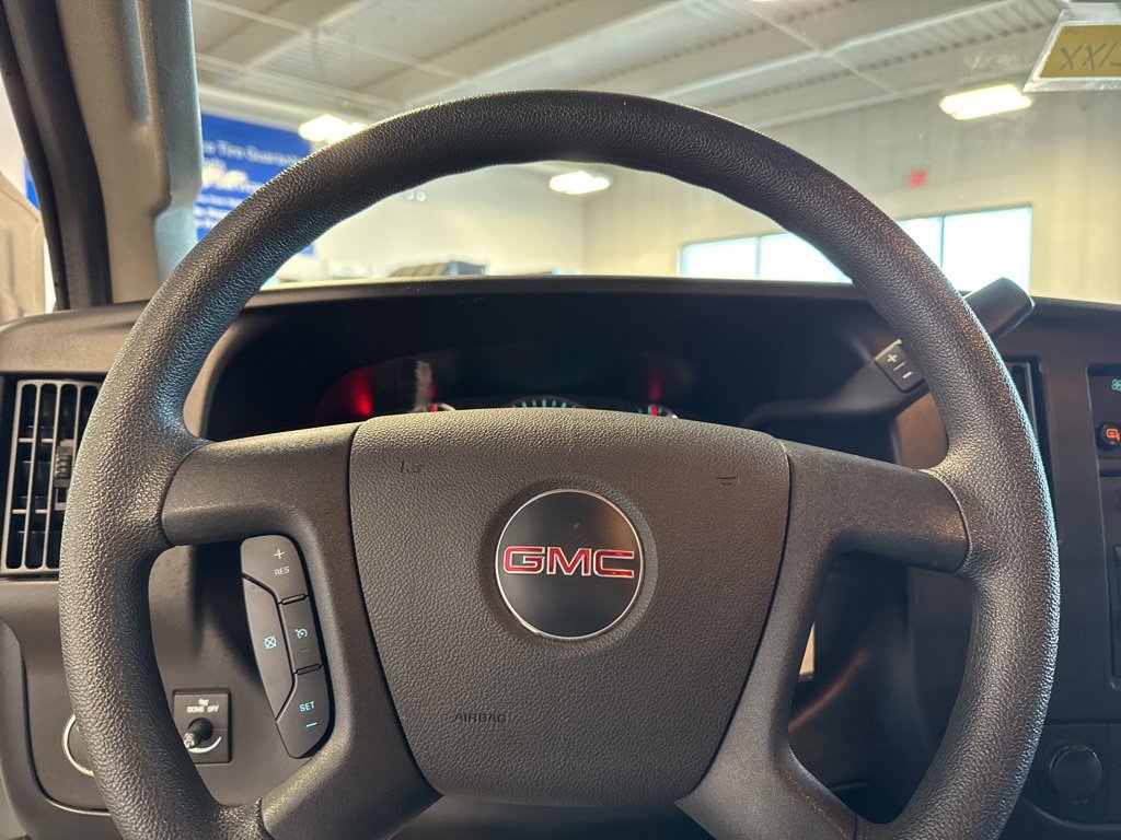 Used 2023 GMC Savana 2500 w/ Driver Convenience Package image 14
