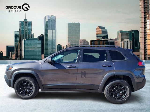 Used 2019 Jeep Cherokee Trailhawk w/ Comfort/Convenience Group image 2