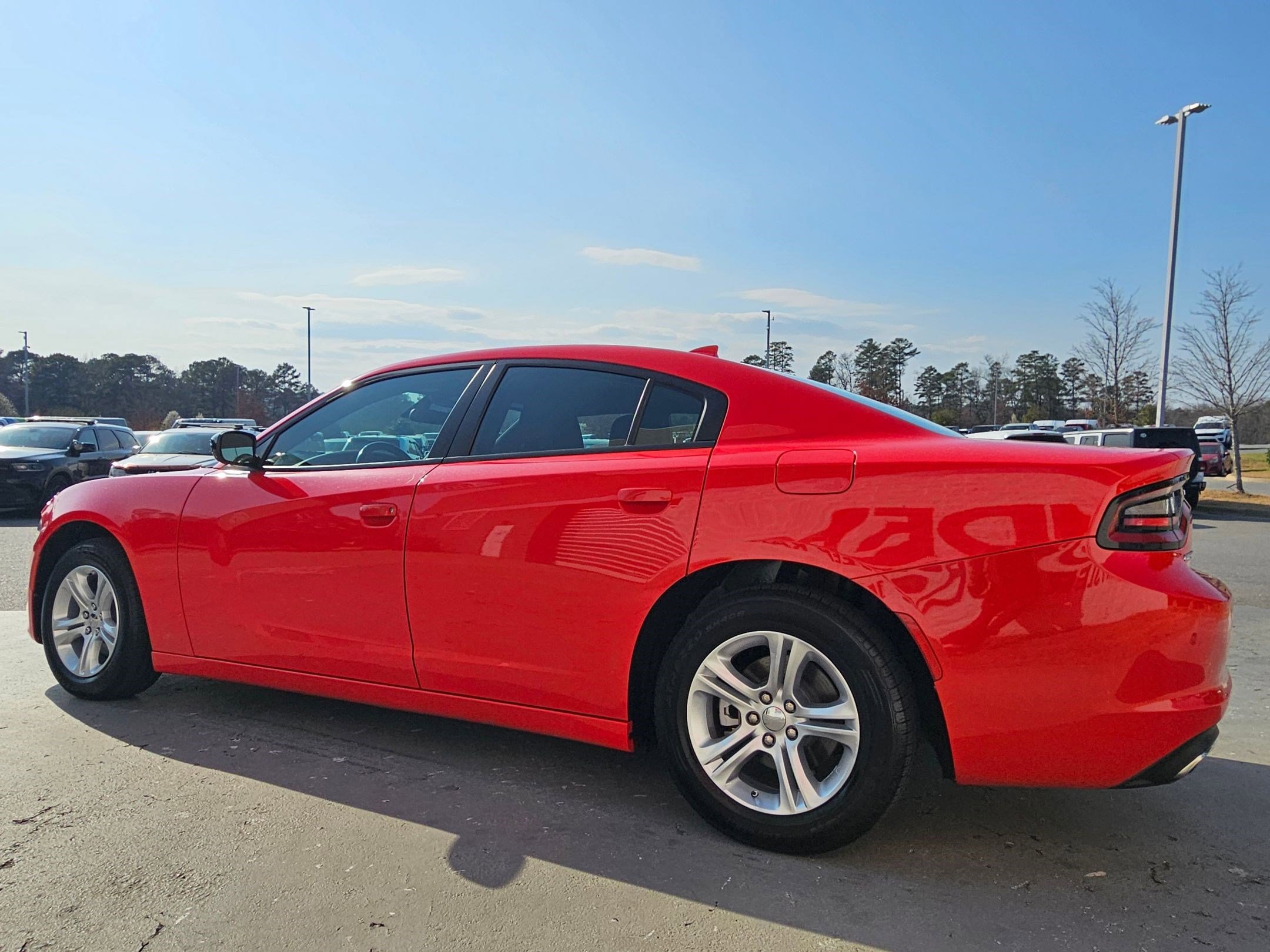 Used 2023 Dodge Charger SXT image 5