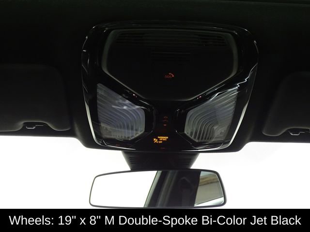 Used 2023 BMW 330i xDrive Sedan w/ M Sport Package AWD/4WD image 30