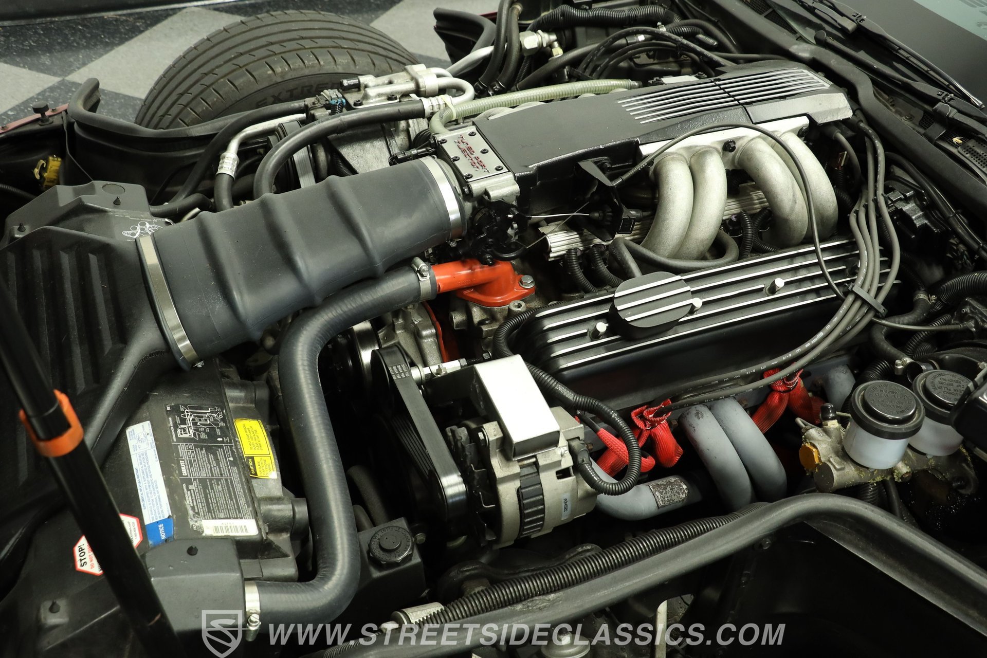 Used 1990 Chevrolet Corvette Coupe RWD image 3
