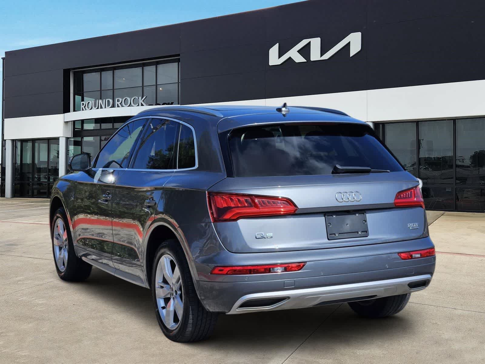 Used 2018 Audi Q5 2.0T Premium Plus w/ Premium Plus Package AWD/4WD image 5