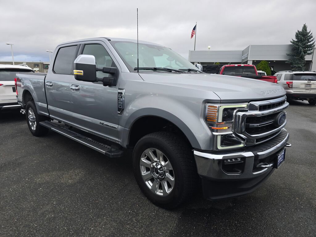 Used 2022 Ford F350 Lariat w/ Lariat Ultimate Package image 3