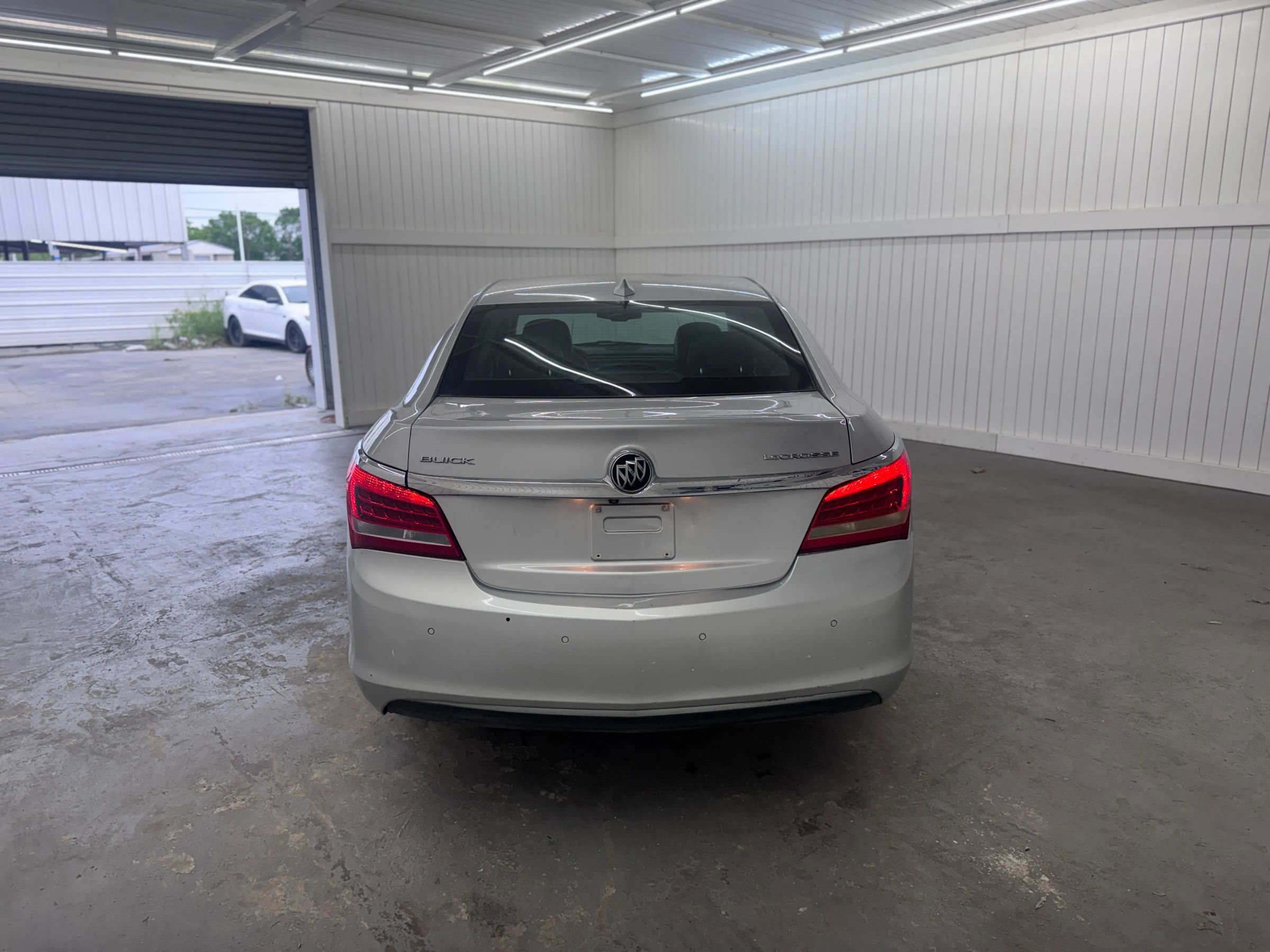 Used 2015 Buick LaCrosse Leather image 6