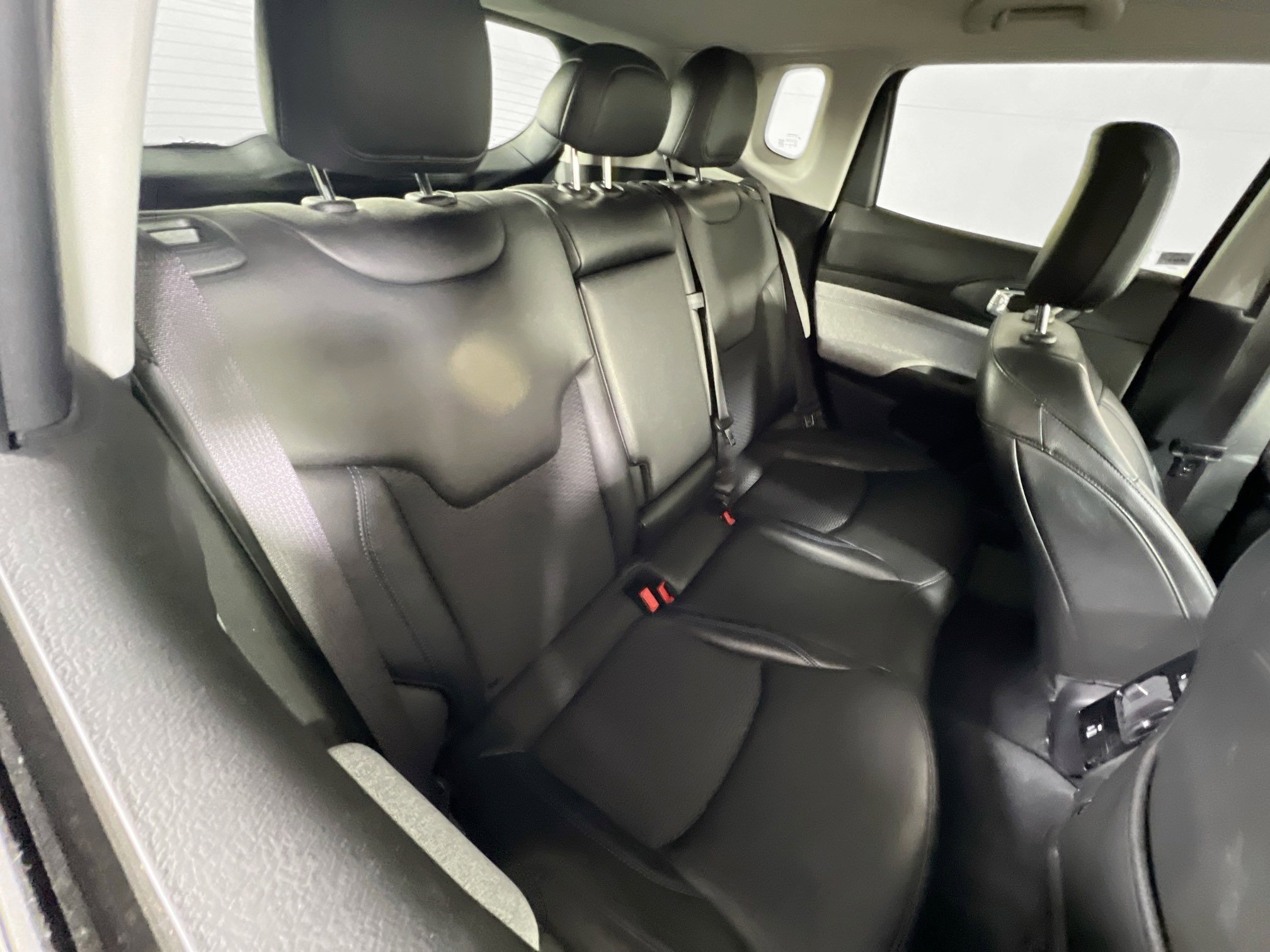 Used 2022 Jeep Compass Latitude w/ Convenience Group image 24