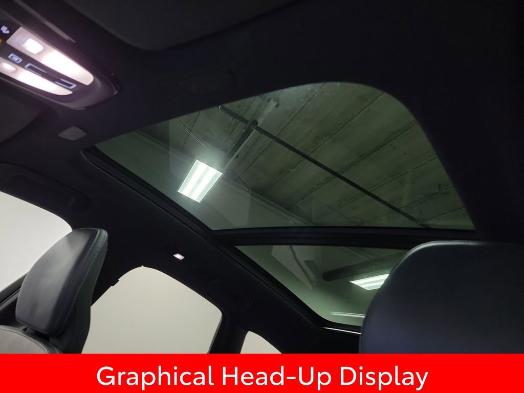 Used 2022 Volvo XC60 T8 R-Design w/ Advanced Package image 14