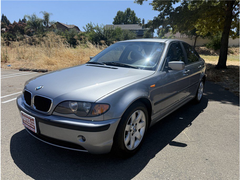 Used 2004 BMW 325i Sedan