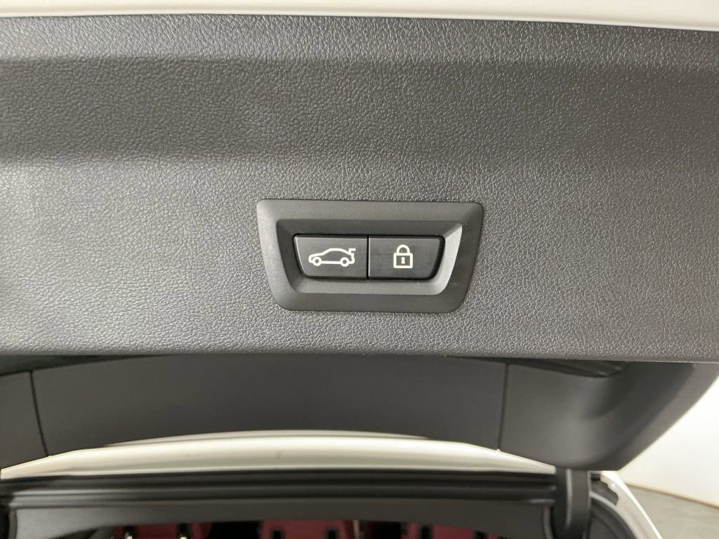 Used 2022 BMW X3 sDrive30i w/ M Sport Package 2 image 32