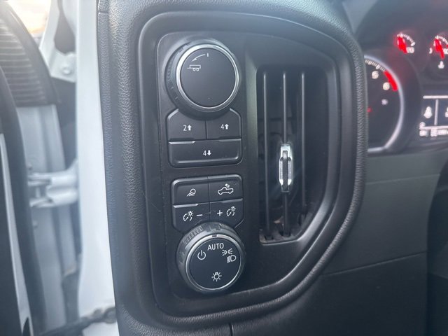 Used 2025 Chevrolet Silverado 2500 W/T w/ WT Convenience Package image 16