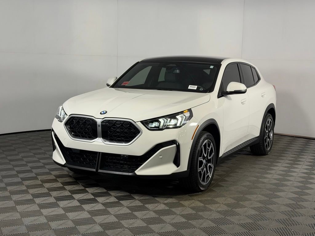 Used 2025 BMW X2 xDrive28i w/ Convenience Package image 10