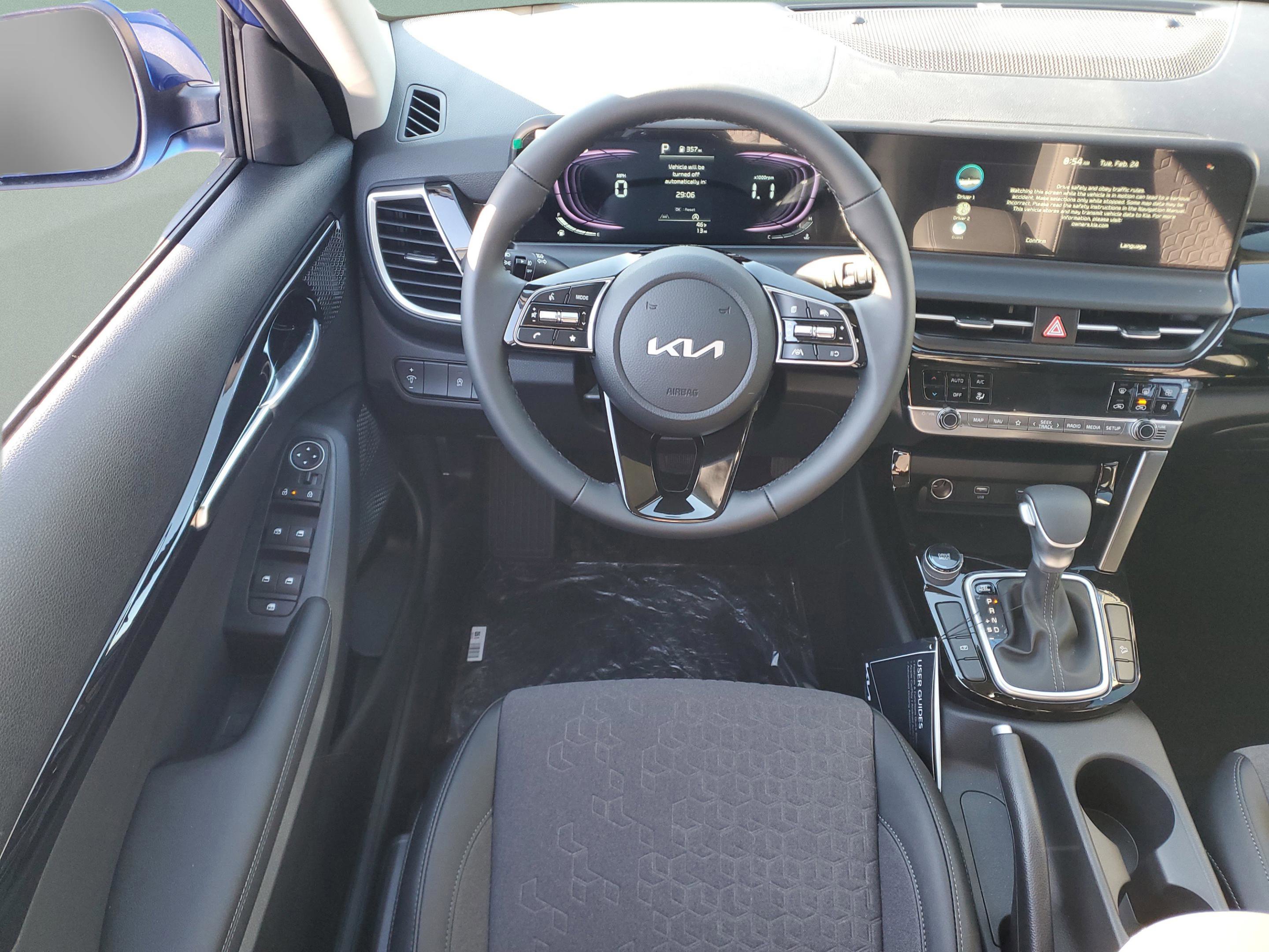New 2026 Kia Seltos S FWD image 10