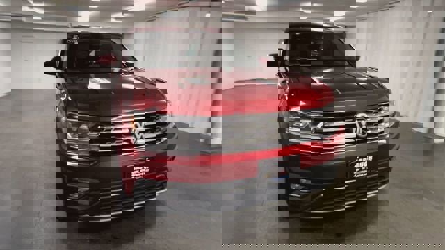 Used 2019 Volkswagen Atlas SE w/ Towing Package image 3