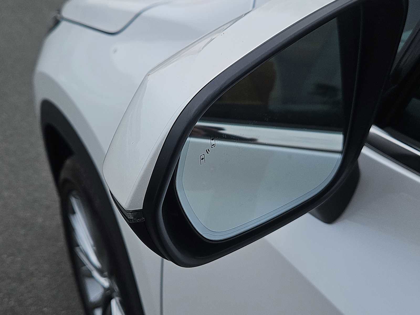 Used 2024 Lexus NX 350 AWD w/ Vision Package image 12