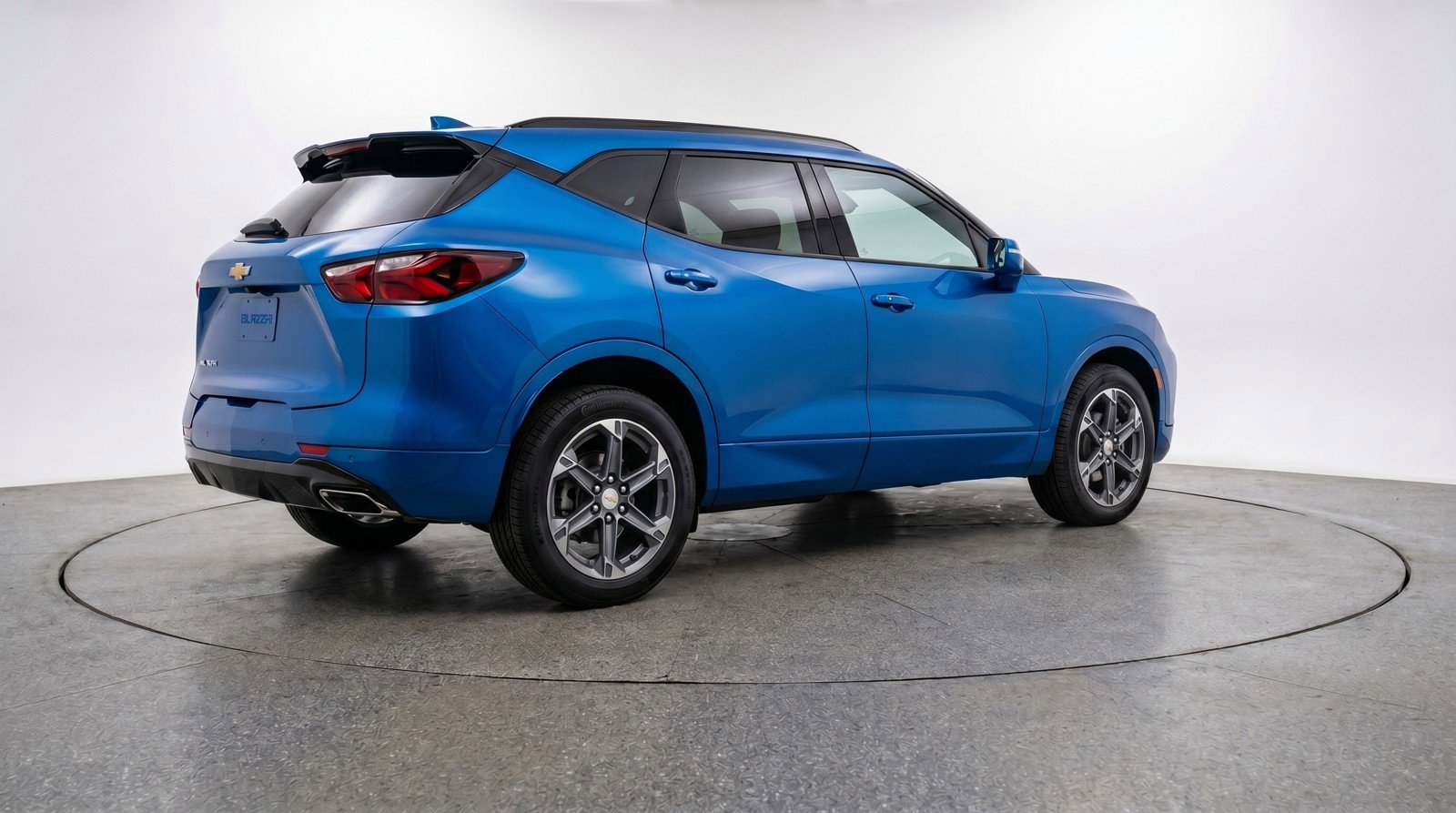 Used 2025 Chevrolet Blazer LT FWD image 9