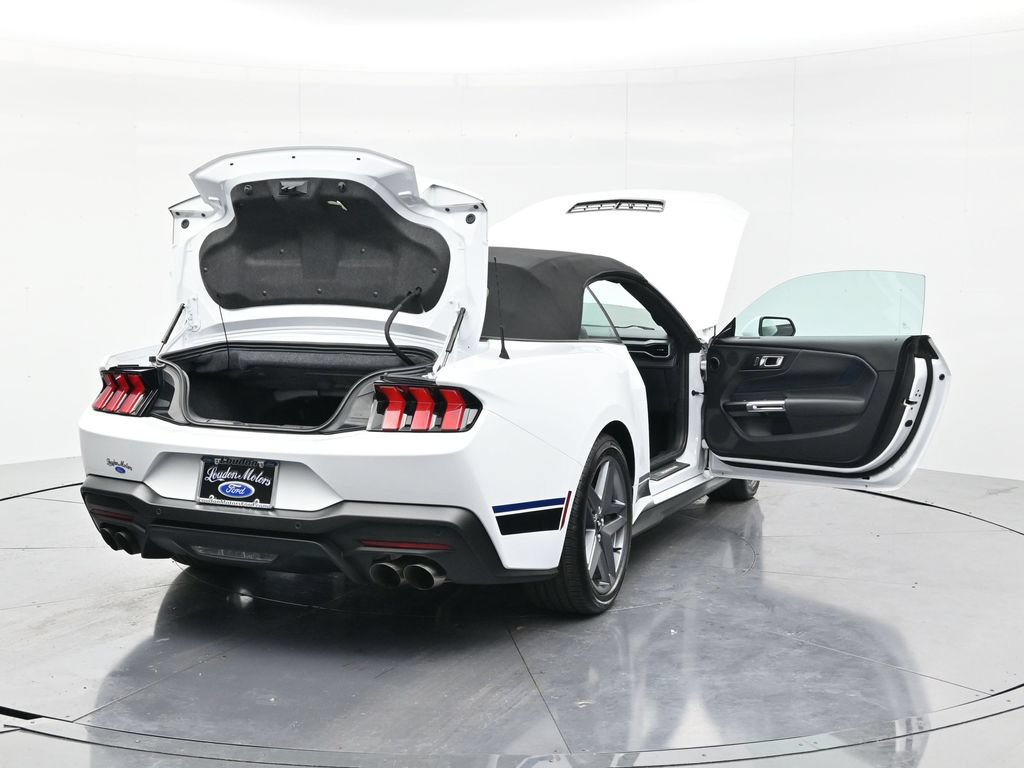 Used 2025 Ford Mustang GT Premium RWD image 48