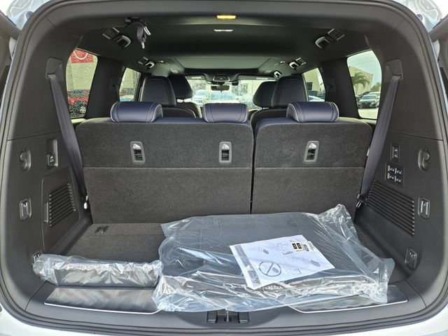 New 2026 INFINITI QX80 4WD w/ Premium Cargo Package image 20