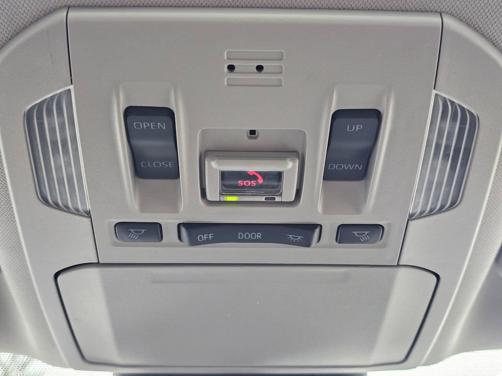 Used 2022 Toyota Highlander XLE image 75