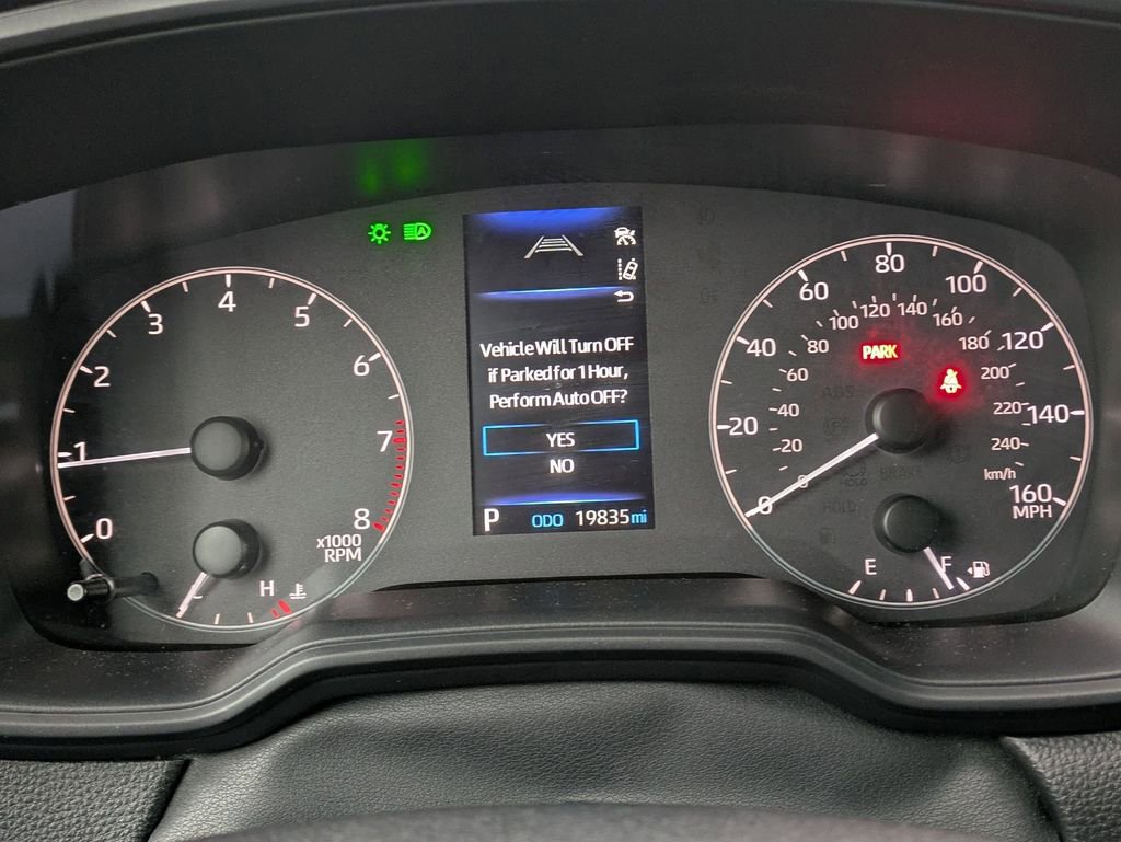 Used 2025 Toyota Corolla Cross LE image 15