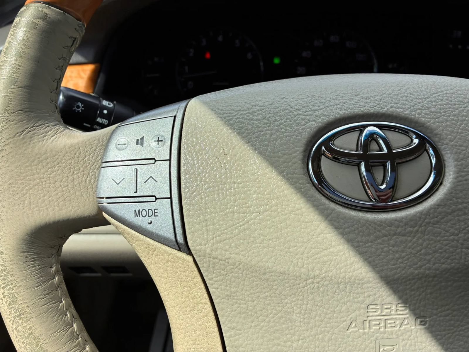 Used 2005 Toyota Avalon XL FWD image 28