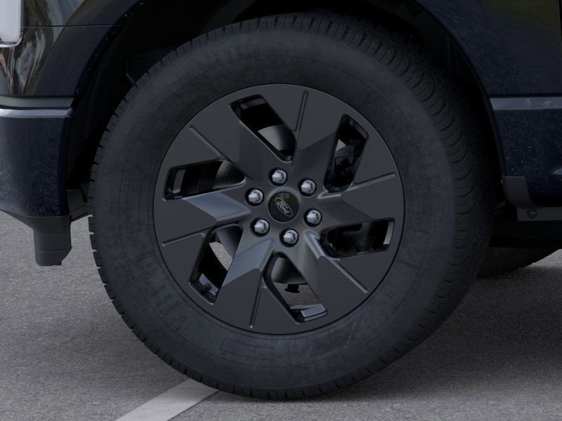 New 2025 Ford F150 Lightning Flash image 19