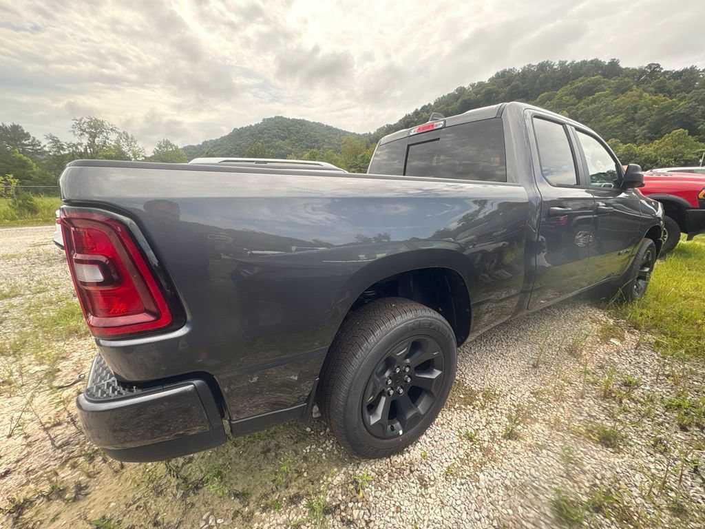 New 2026 RAM 1500 Express AWD/4WD image 5