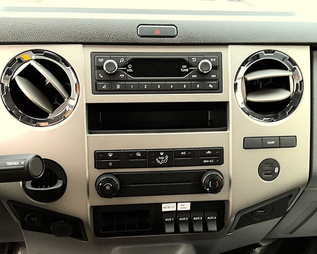 New 2027 Ford F750 2WD Regular Cab Super Duty image 20