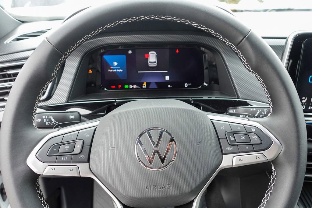 New 2026 Volkswagen Atlas Cross Sport SEL image 17