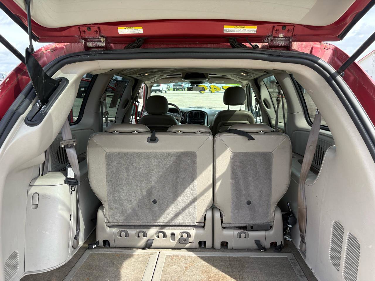 Used 2005 Dodge Grand Caravan SXT image 36