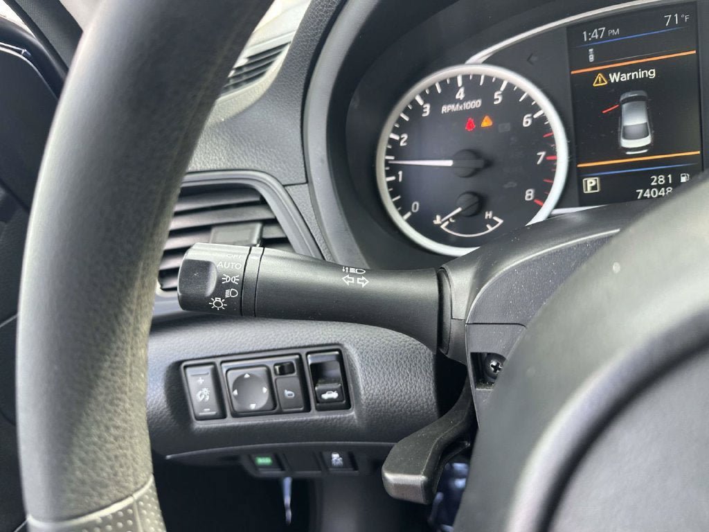 Used 2019 Nissan Sentra S FWD image 26