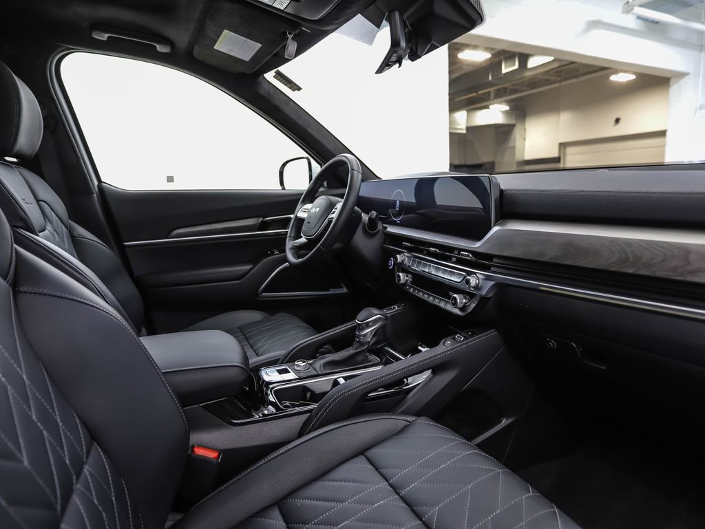 Used 2025 Kia Telluride SX Prestige X-Line AWD/4WD image 31