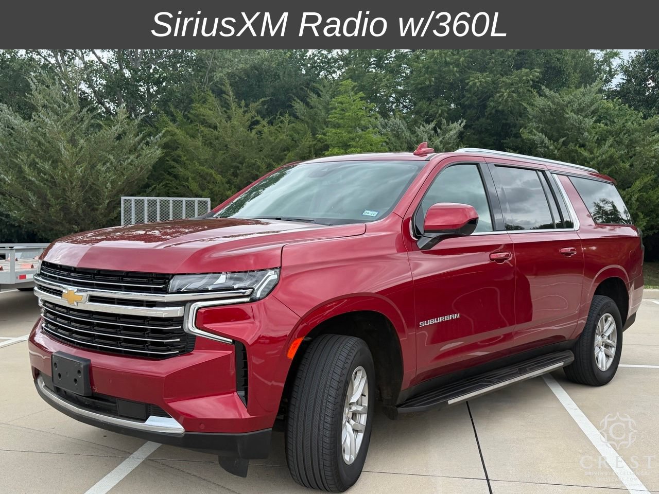 Used 2023 Chevrolet Suburban LT RWD image 4