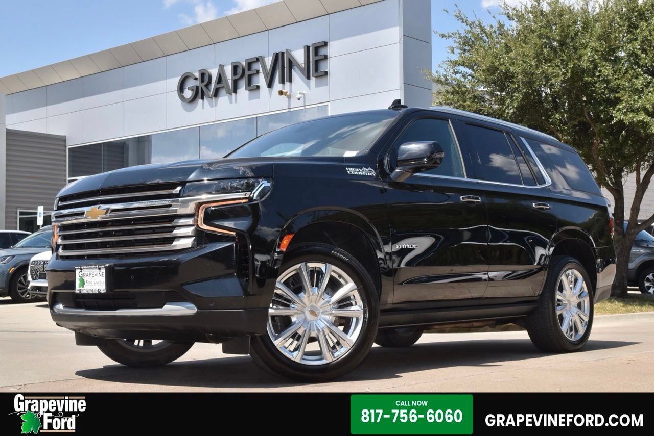 Used 2021 Chevrolet Tahoe High Country w/ Premium Package AWD/4WD image 1