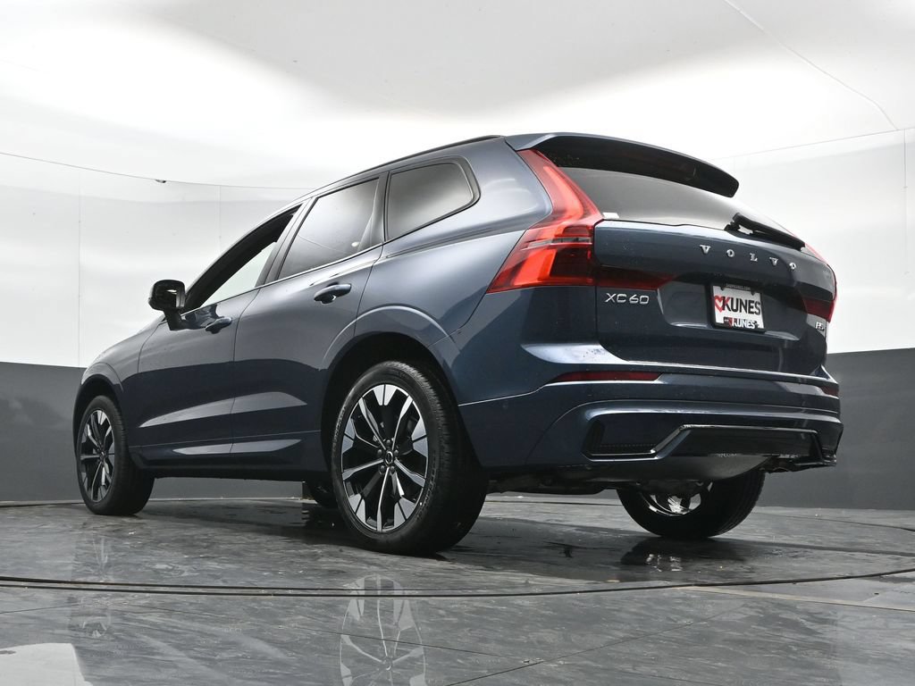 New 2026 Volvo XC60 B5 Plus w/ Protection Package Premier AWD/4WD image 45