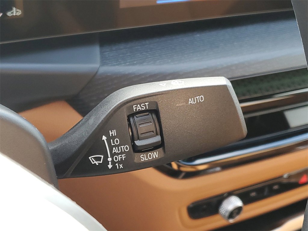 New 2025 BMW 330i xDrive Sedan w/ M Sport Package image 16