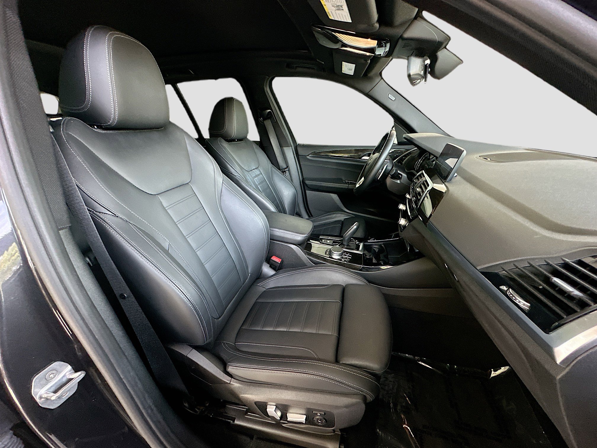 Used 2019 BMW X3 sDrive30i w/ M Sport Package 2 RWD image 30