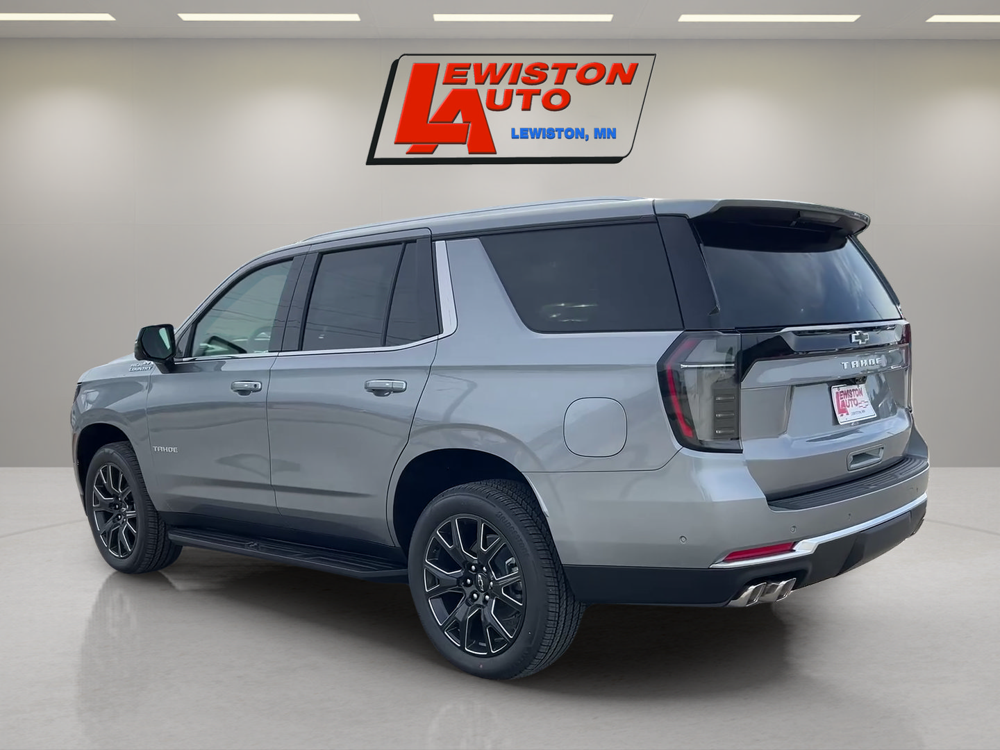 New 2027 Chevrolet Tahoe High Country w/ Sun And Tow Package AWD/4WD image 3