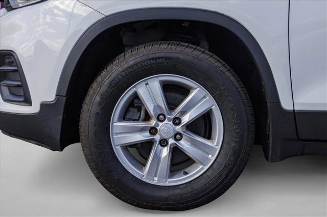 Used 2017 Chevrolet Trax LT image 9