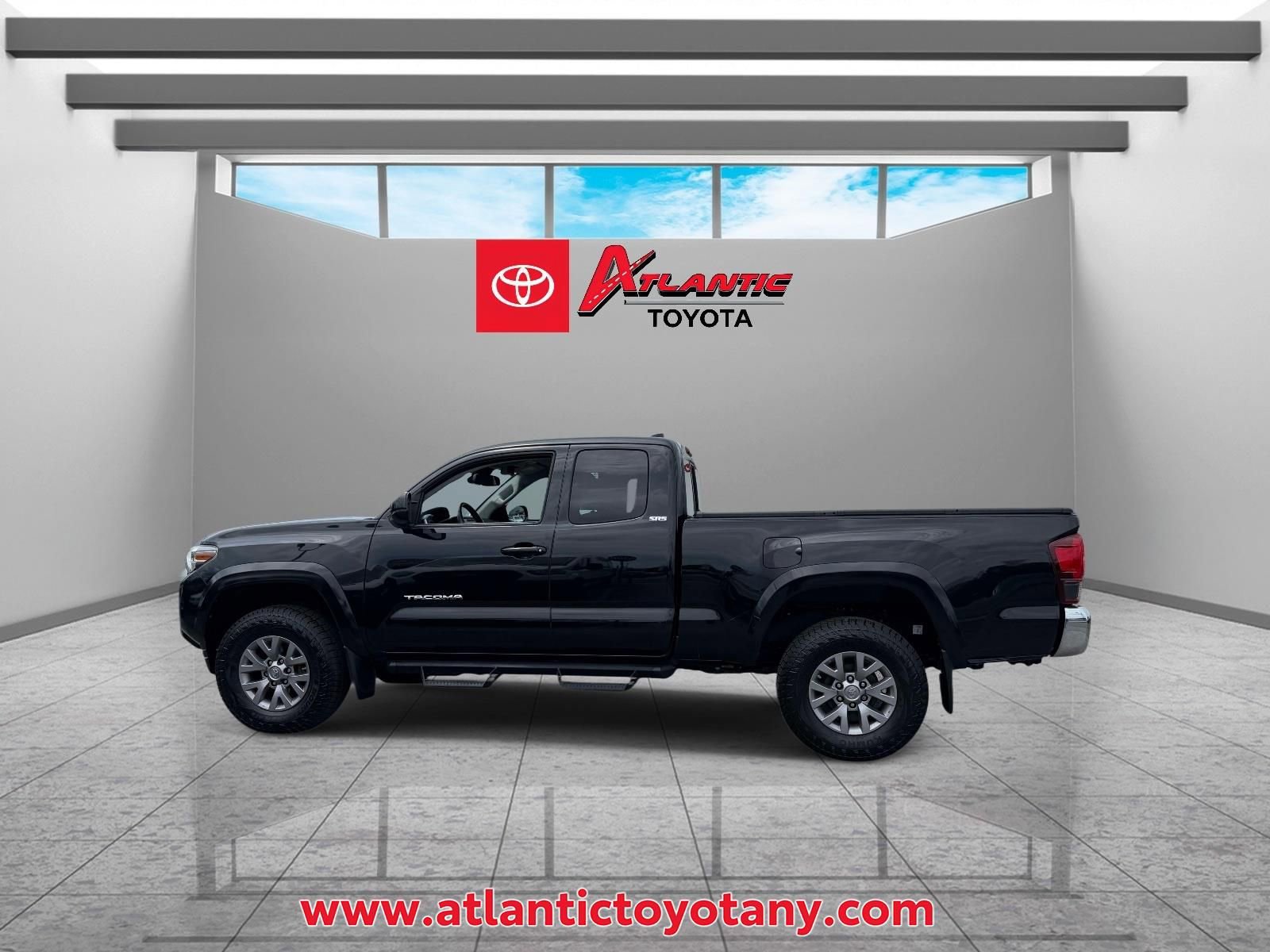 Used 2019 Toyota Tacoma SR5 AWD/4WD image 5