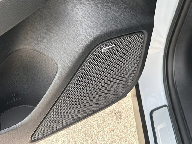 New 2026 Mitsubishi Outlander SE FWD image 24