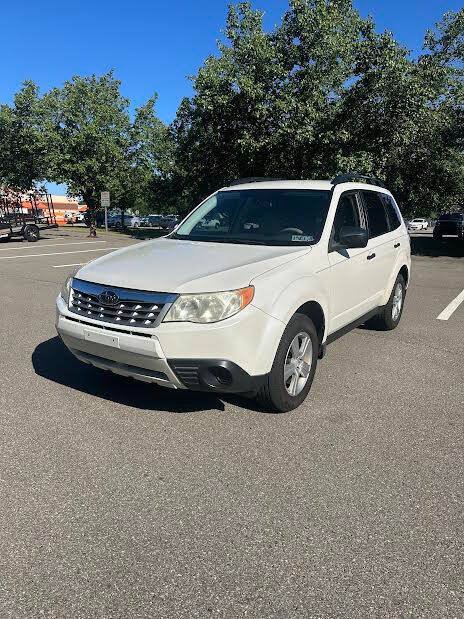 Used 2011 Subaru Forester 2.5X AWD/4WD image 2