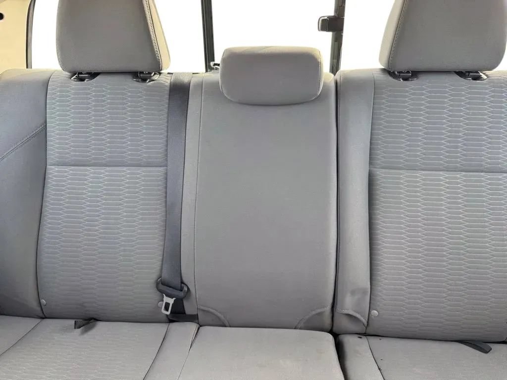Used 2018 Toyota Tacoma SR w/ SR Convenience Package AWD/4WD image 18