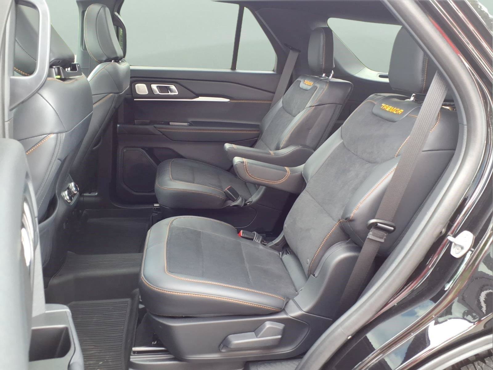 Used 2026 Ford Explorer Tremor w/ Tremor Ultimate Package AWD/4WD image 16