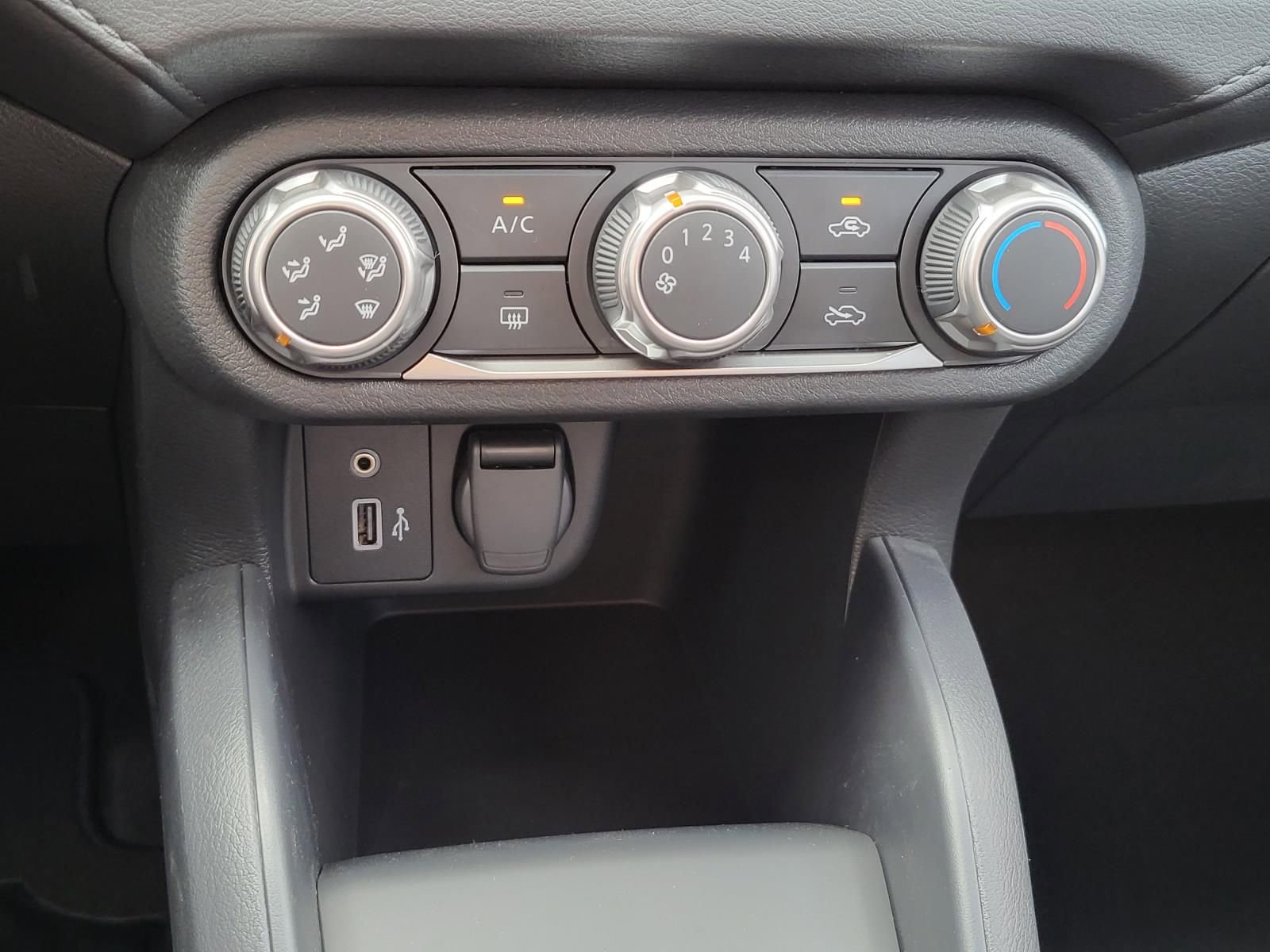 New 2025 Nissan Versa S w/ Trunk Package image 22